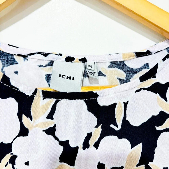 ICHI Ihveda Floral  Blouse - Picture 7 of 8